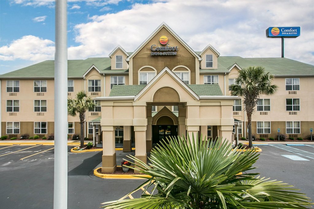 Hotel Comfort Inn & Suites Santee, State of South Carolina, photo