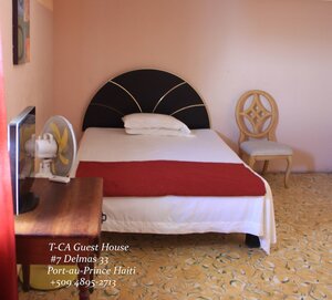 T-ca Guest House & Resto