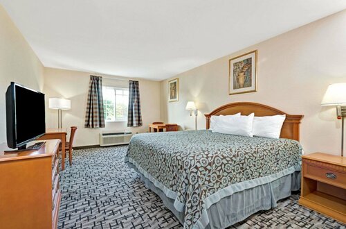 Гостиница Days Inn by Wyndham Bethel - Danbury в Данбери