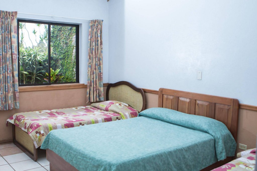 Фото Hotel Villa Zurquí