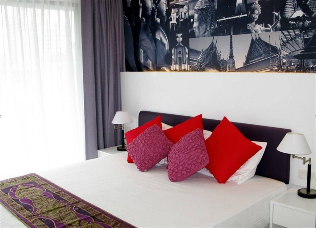 Фото Holiday Inn Express Bangkok Sukhumvit 11 by Ihg