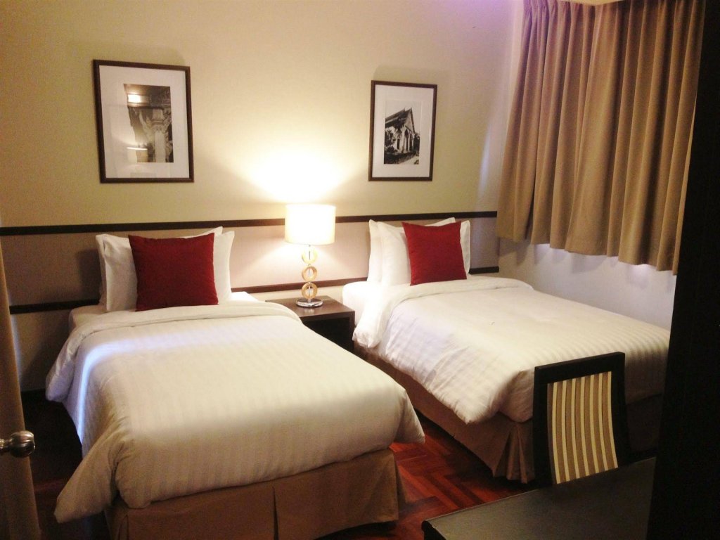 Фото Asoke Residence Sukhumvit by UHG