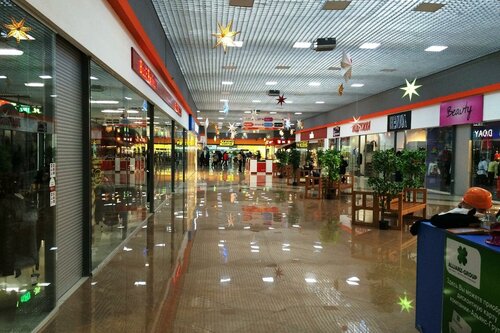 Shopping mall Pobeda, Prokopevsk, photo