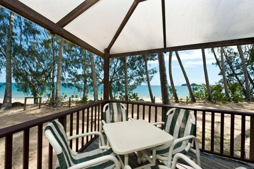 Гостиница Ellis Beach Oceanfront Bungalows - Campground