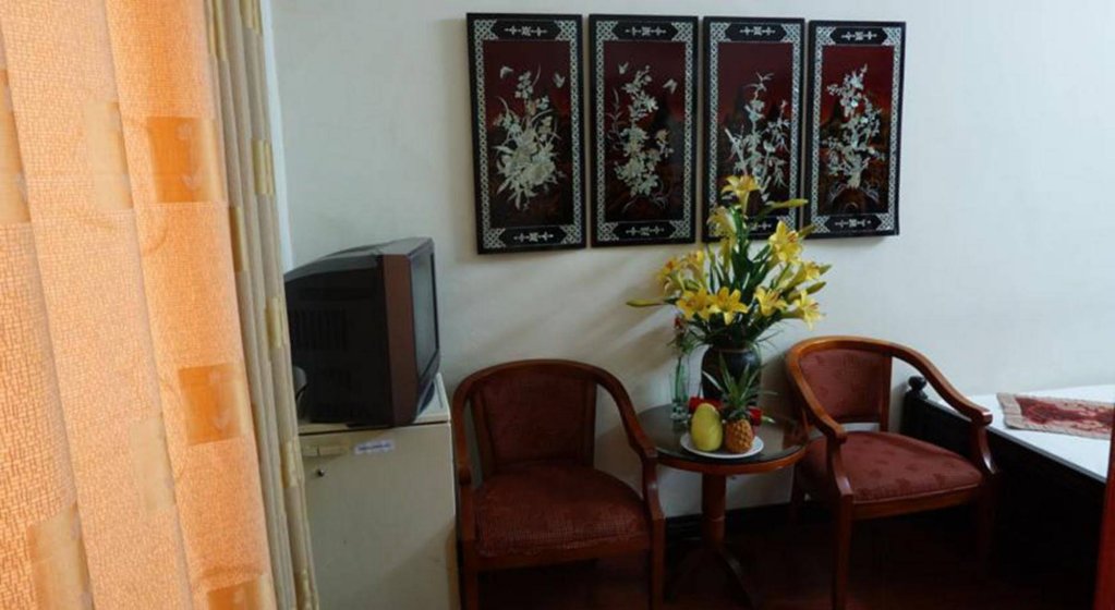 Фото Hanoi Golden Moon Guest House