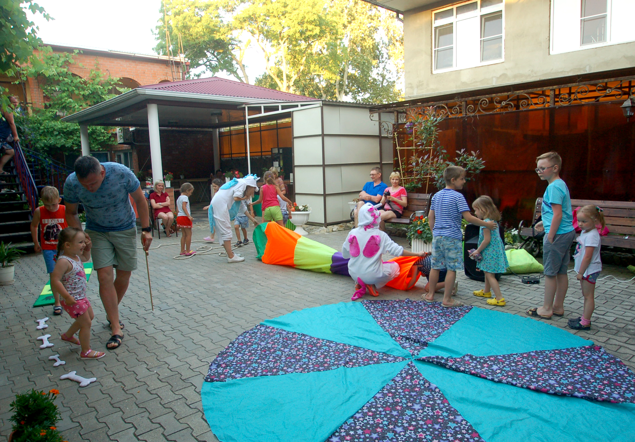 Фото отеля 2