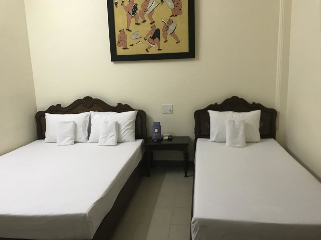 Фото Why Not Hostel n Bar