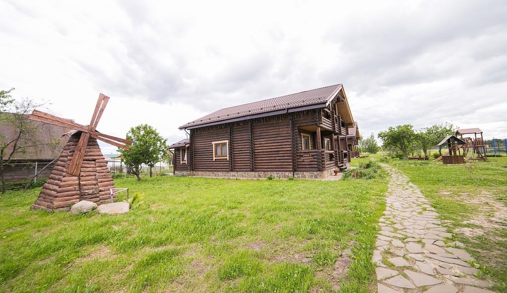 Фото Красная усадьба