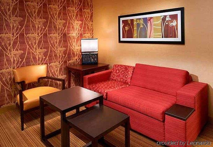Фото Courtyard by Marriott Ann Arbor