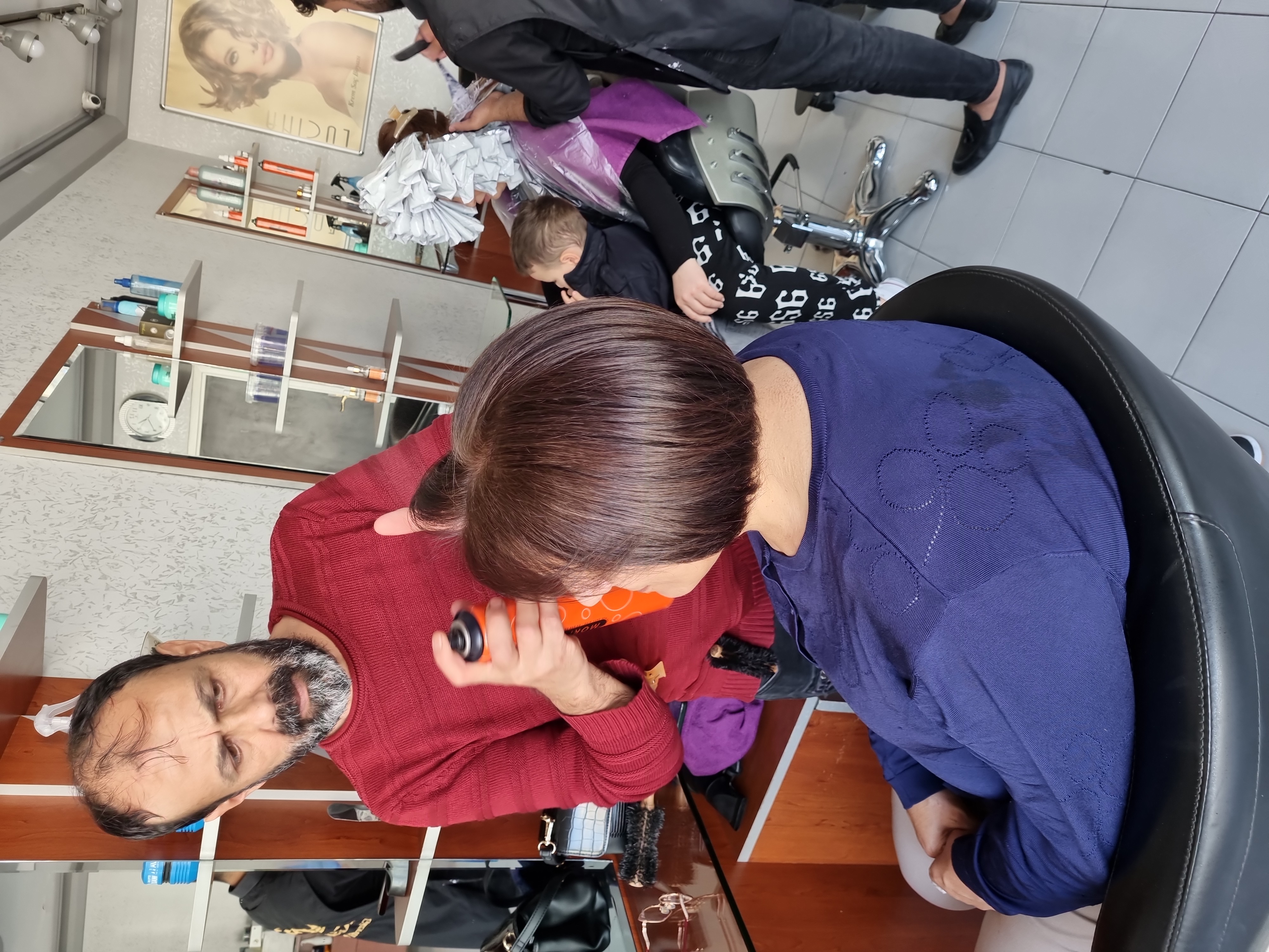 V&d Bayan Kuaförü Coiffeur