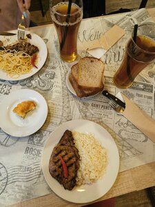 Cafe Sudarushka (Settlement of Fabriki imeni Pervogo Maya, 4) ، مقهى