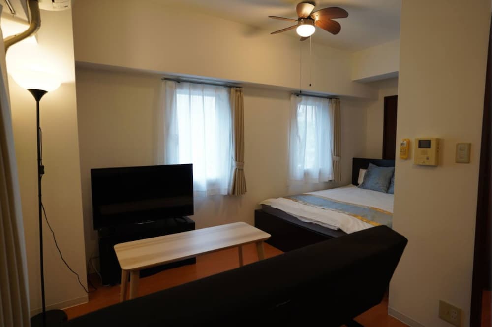 Фото Osaka Yodoyabashi House