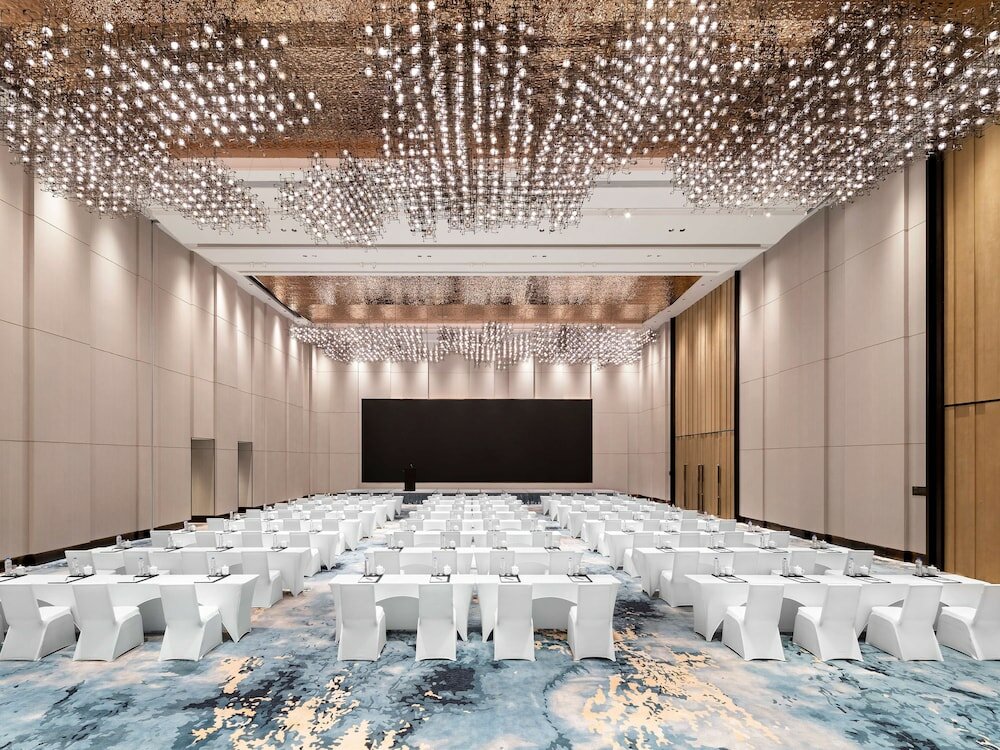 Фото DoubleTree by Hilton Kunming Airport