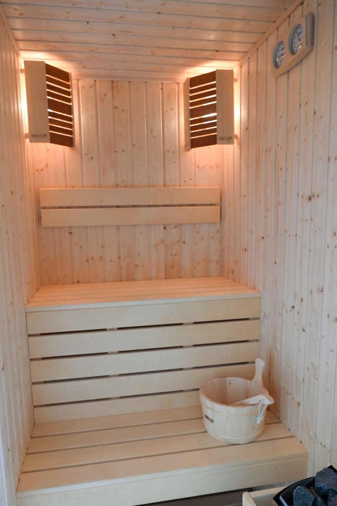 Фото Villa Raphael near Pirin Golf Resort