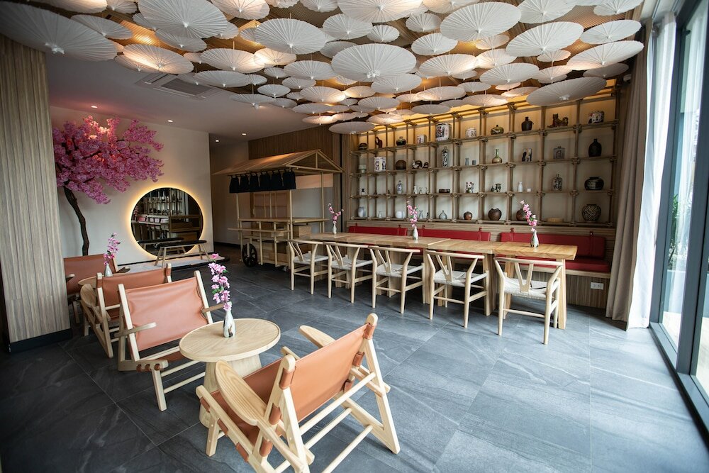 Фото The Arch Phuket Hotel