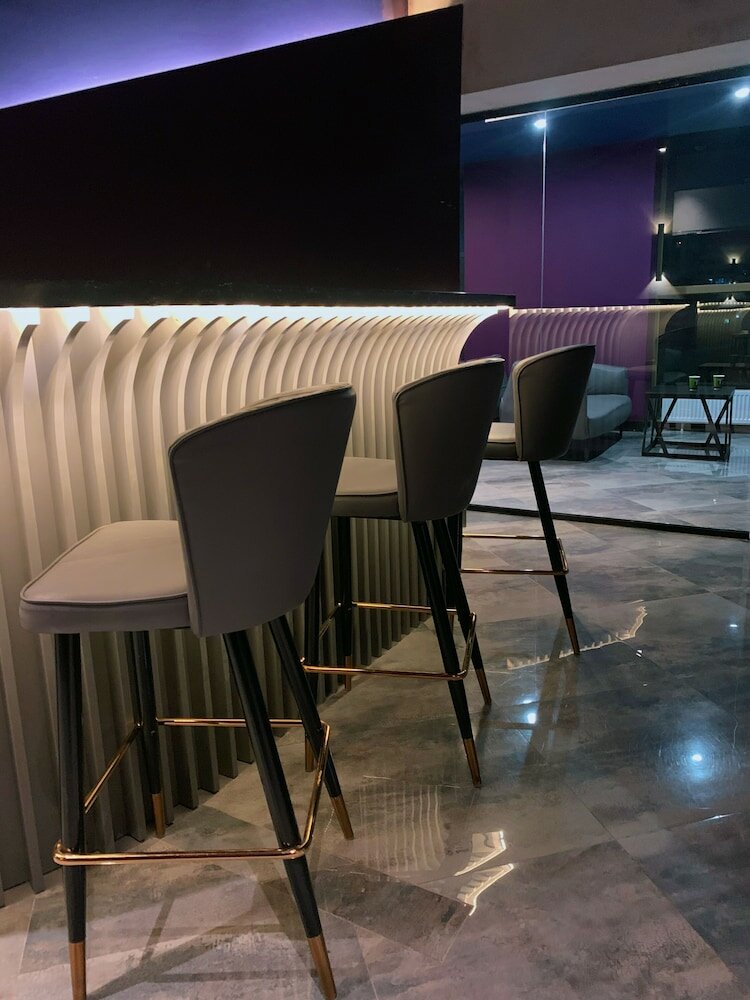 Фото Millennium Plaza Hotel