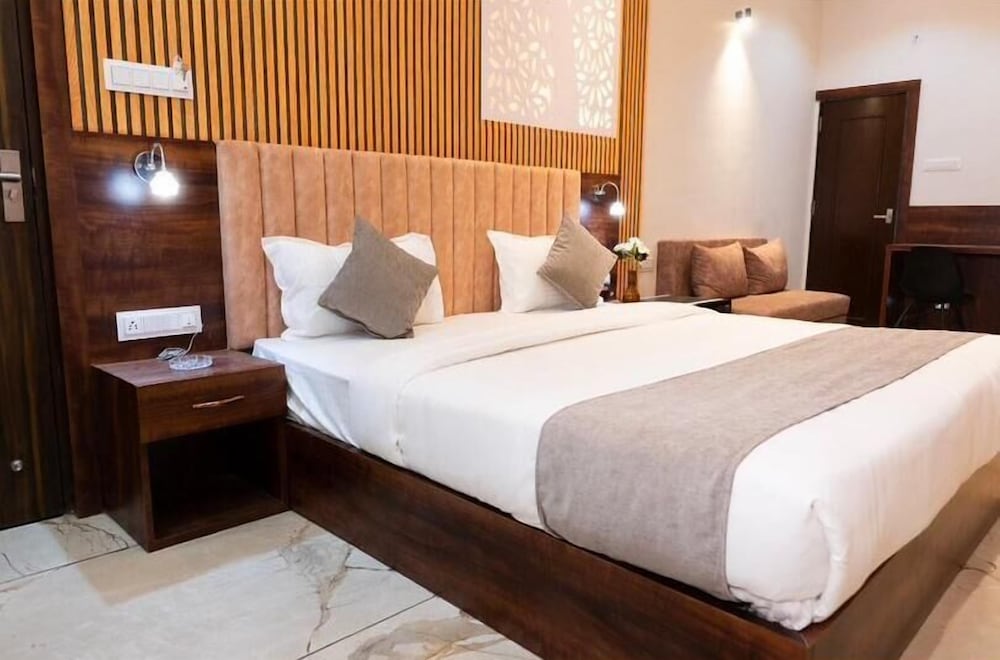 Фото Aceotel Inn The Apple Tree