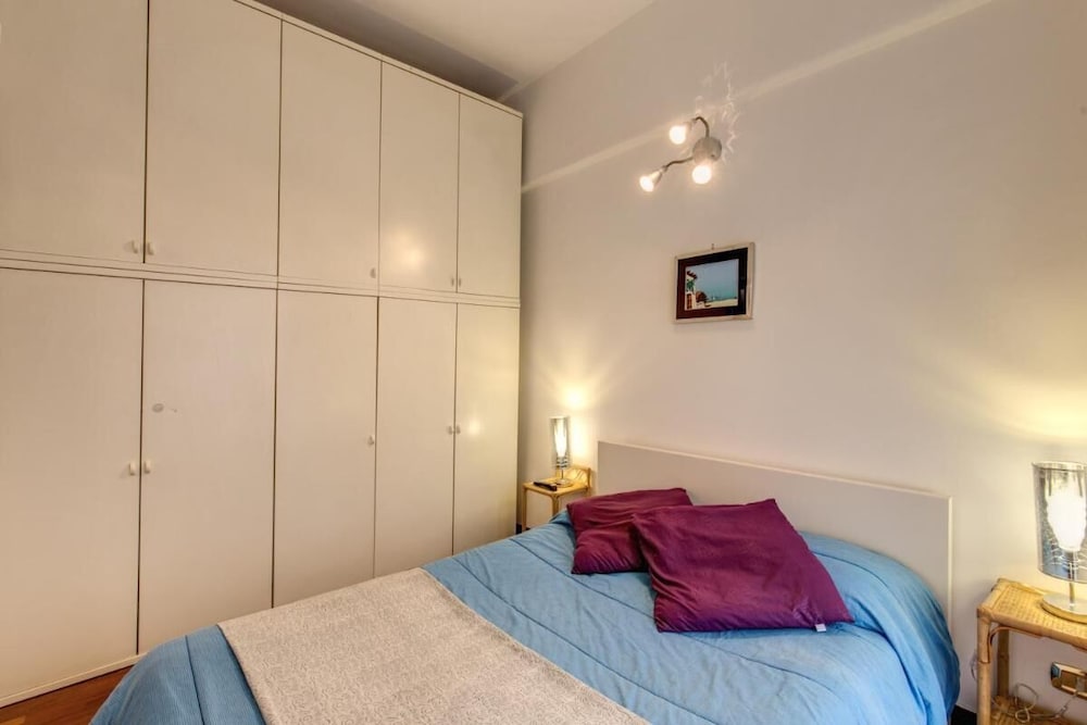 Фото House Serena in Rome