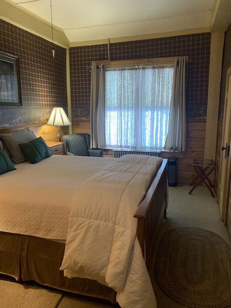 Фото Waybury Inn