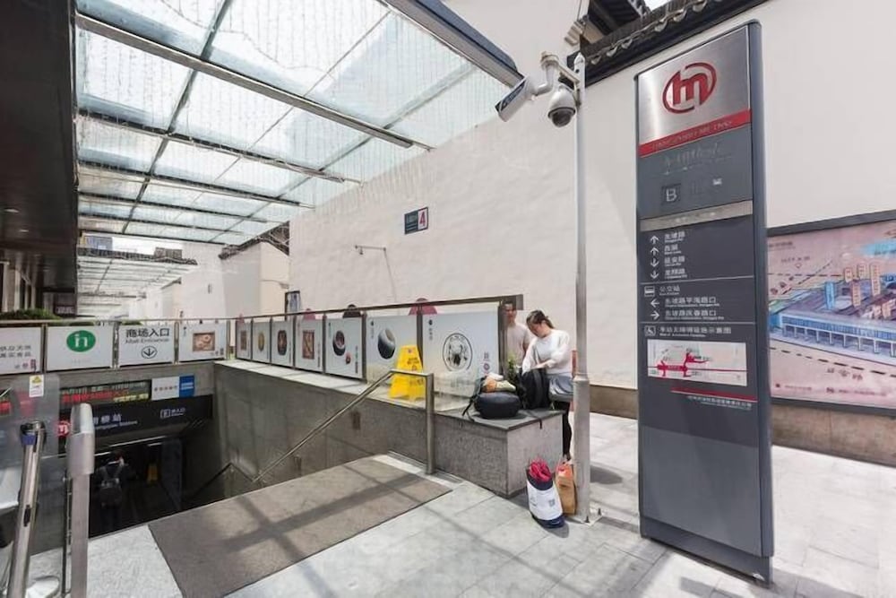 Фото Candice Hotel Apartment