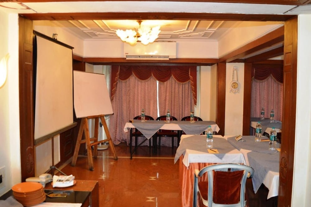 Фото Kohinoor Executive
