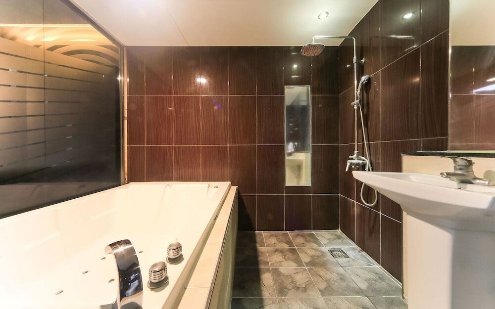 Фото Busan Goejeong Gt