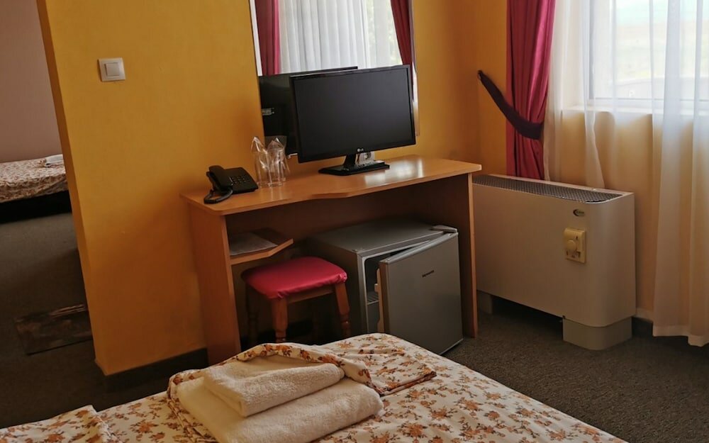 Фото ATM Modeva Chernomorets