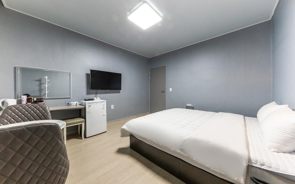 Фото Yeosu Rivera Hotel