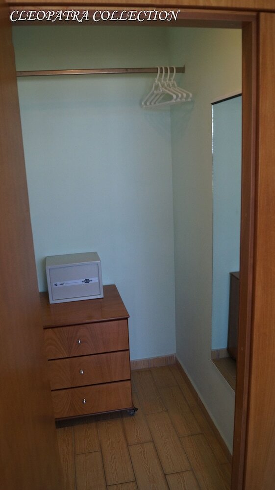 Фото Cleopatra Superior