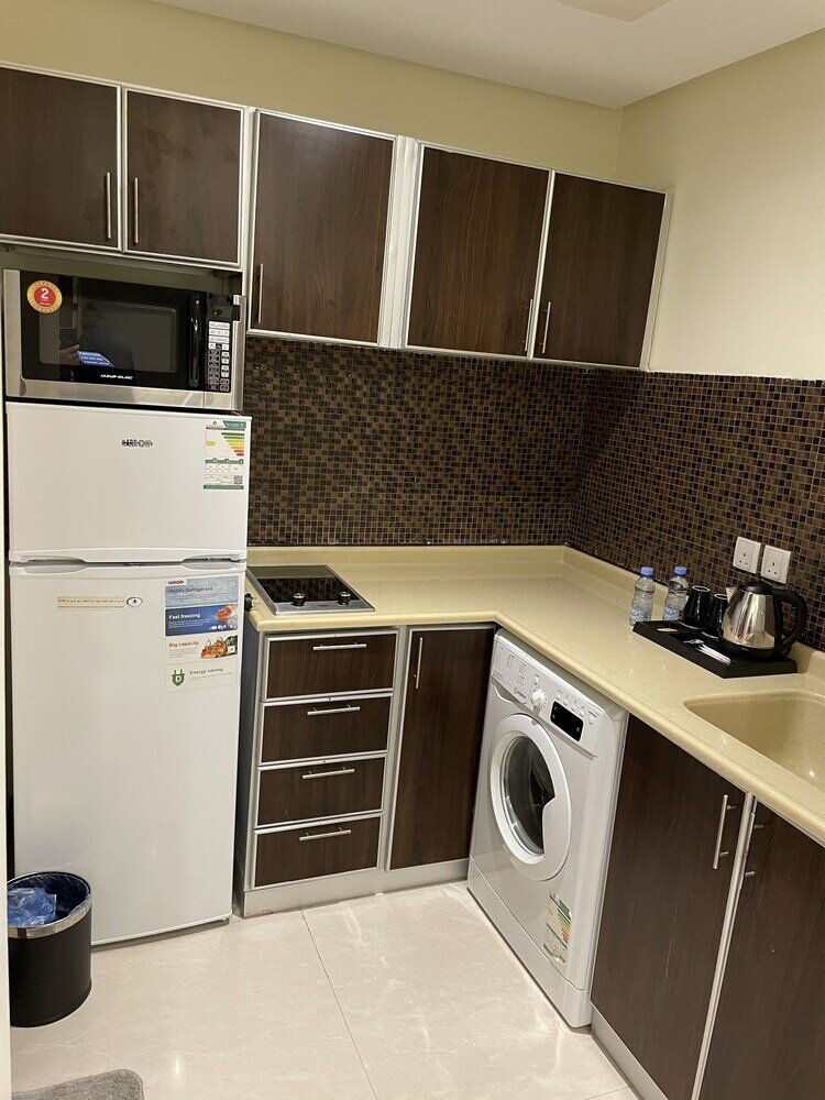 Фото Dyafa 6 - Hotel Apartment