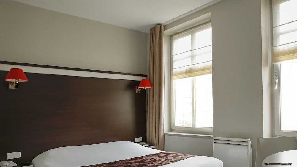 Фото Hôtel des Reignaux