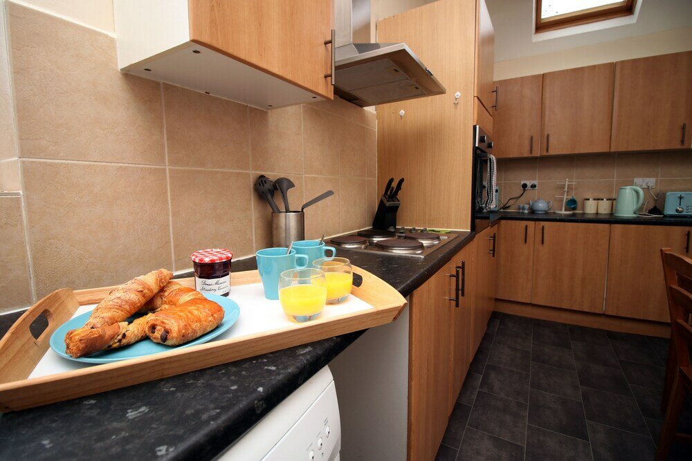 Фото Karah Suites - Church Road II