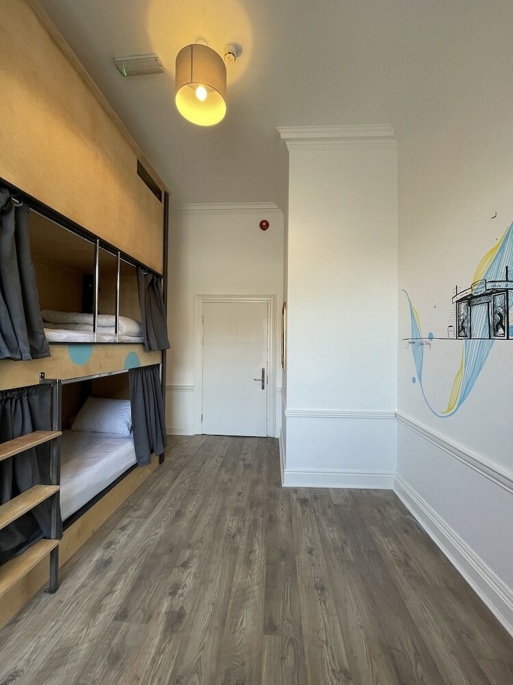 Фото Leevin Hostel George