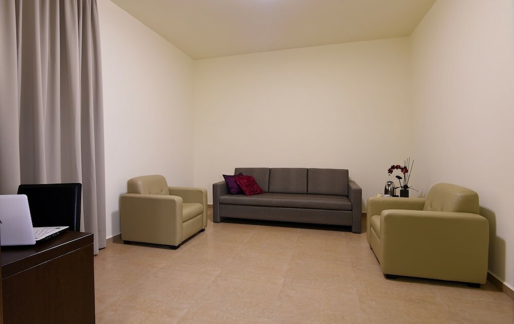 Фото Byblostar Hotel