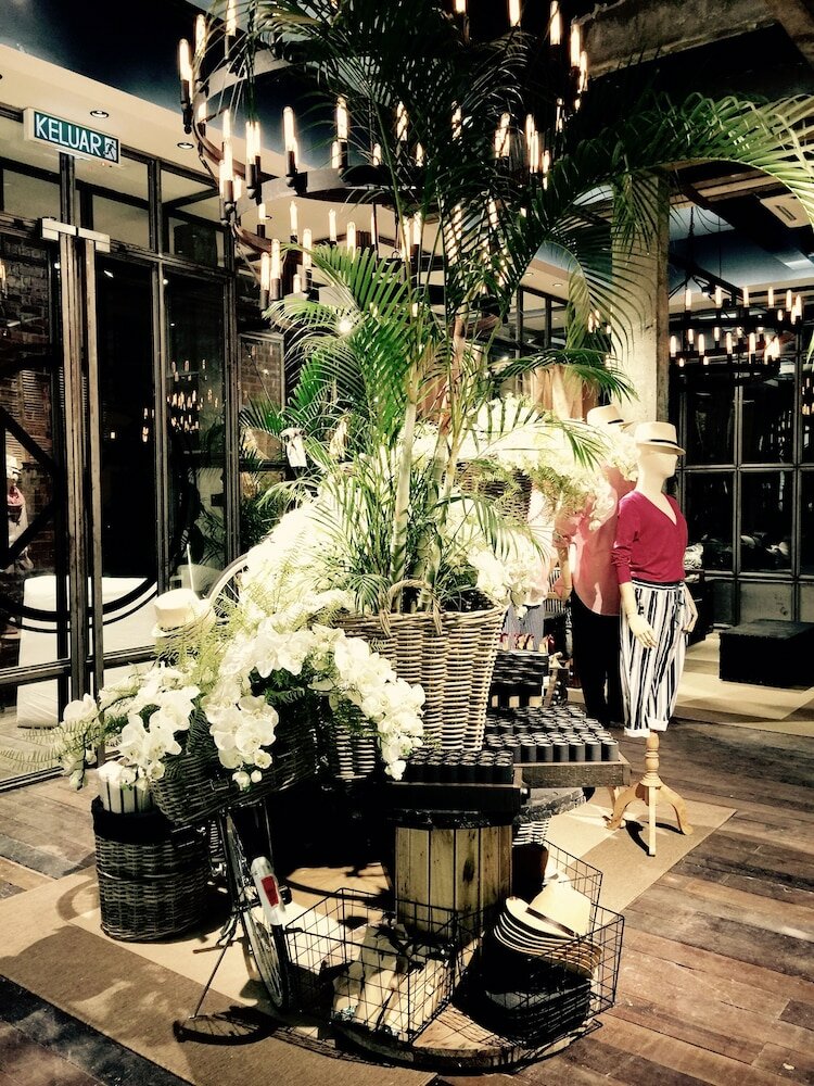 Фото Hotel Suria 18