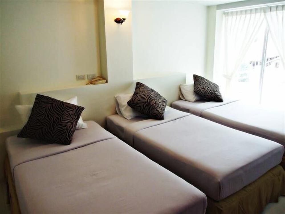 Фото Sukwilai Hotel