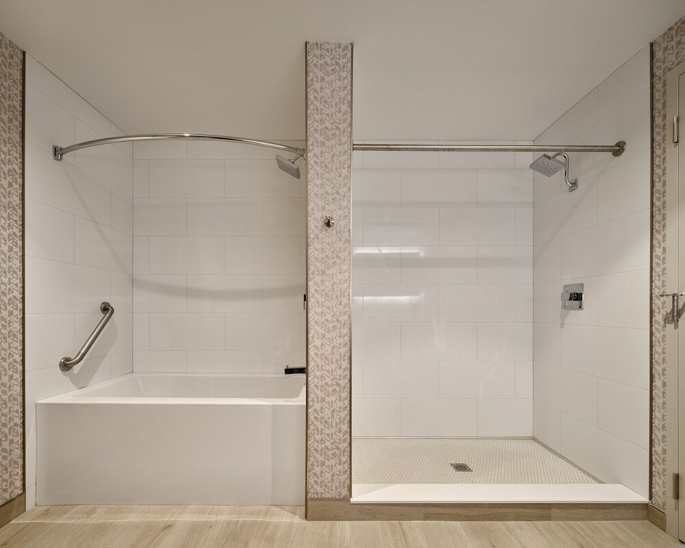 Фото Great Blue Heron Hotel