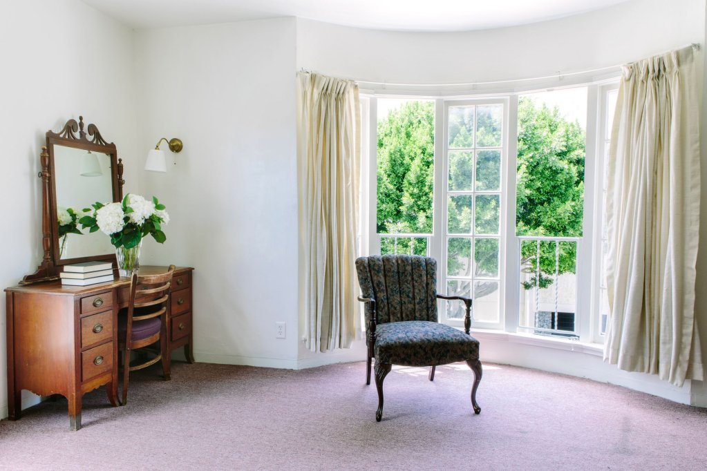 Фото Claremont Hotel