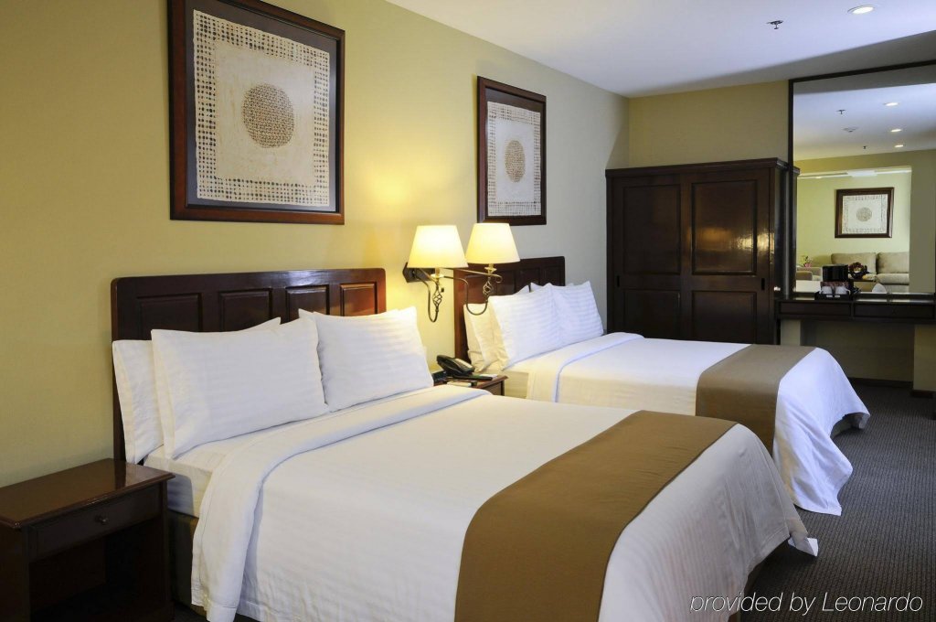 Фото Holiday Inn & Suites Mexico Zona Reforma, an Ihg Hotel