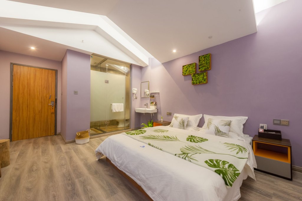 Фото Spring Blossoms Inn Yangshuo West Street