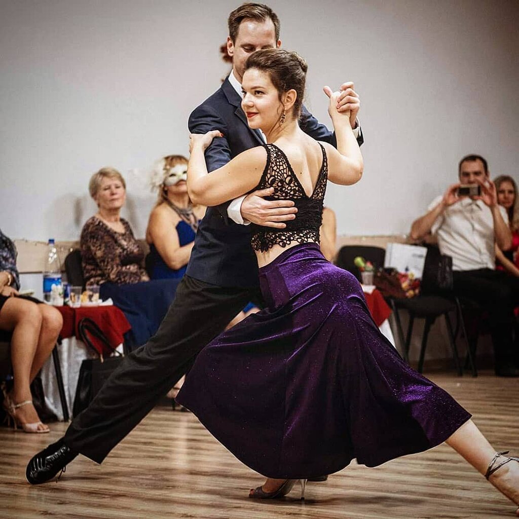 مدرسة لتعليم الرقص Tango Noches - Argentine Tango Club ، سيمفيروبول، صورة