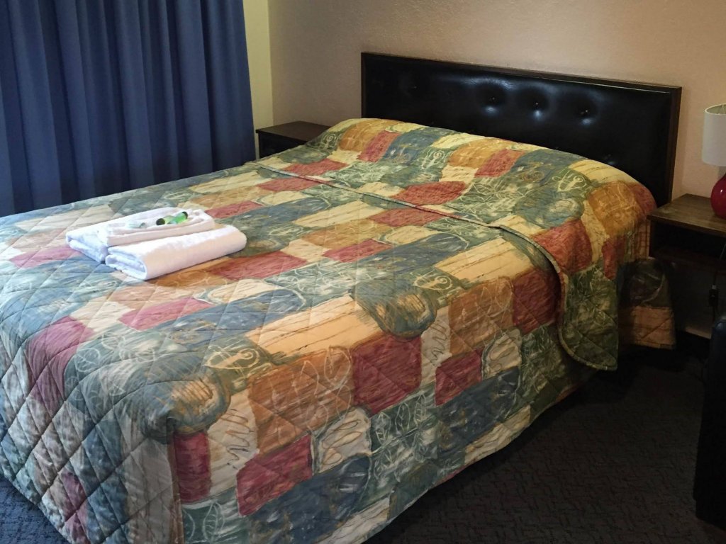 Фото Nightcap at Federal Hotel Mt Gambier