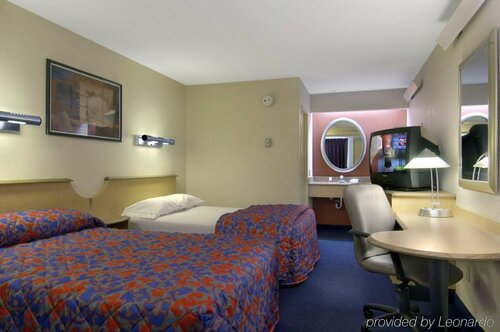 Гостиница Red Roof Inn Detroit - Southfield в Саутфилде