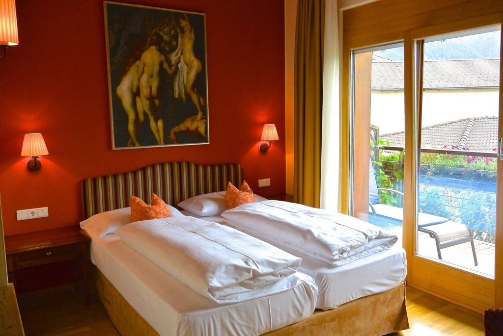 Фото Hotel Traube