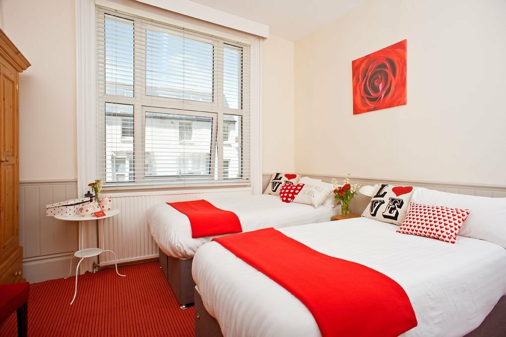 Hotel Strawberry Fields, Brighton, photo