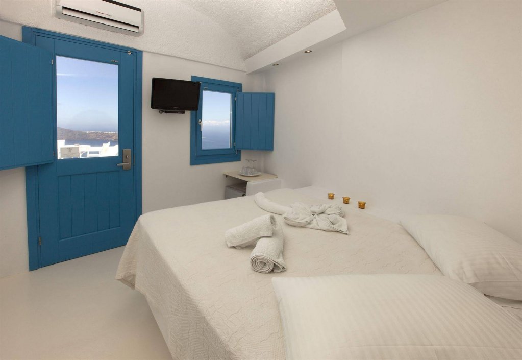 Фото Abyssanto Suites & SPA