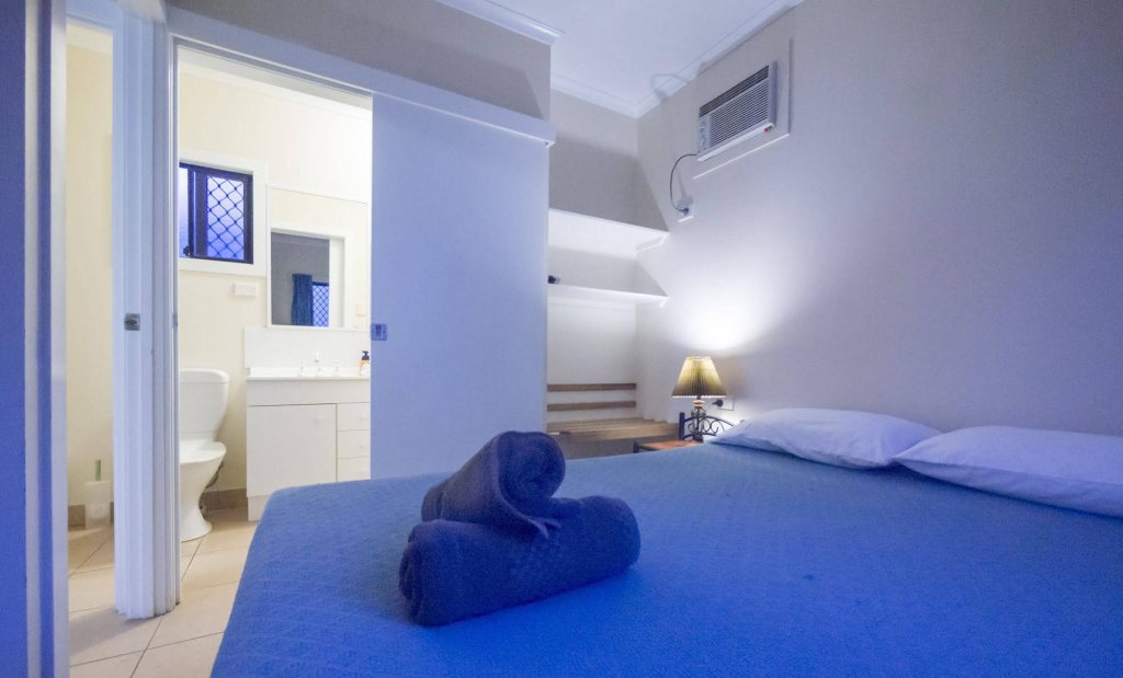 Фото Hinchinbrook Resorts