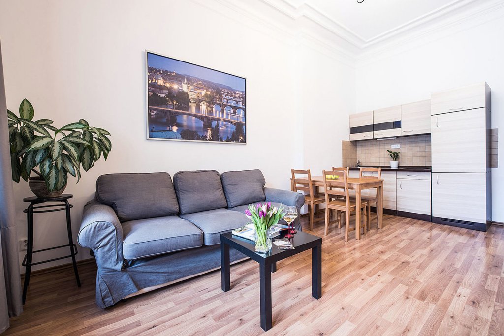 Фото Royal Road Residence