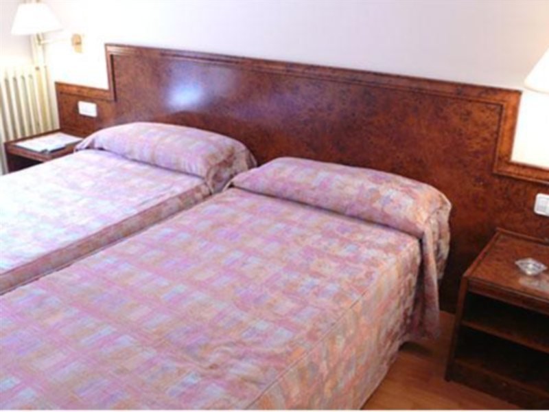 Фото Hotel Sant Jordi by Alegria