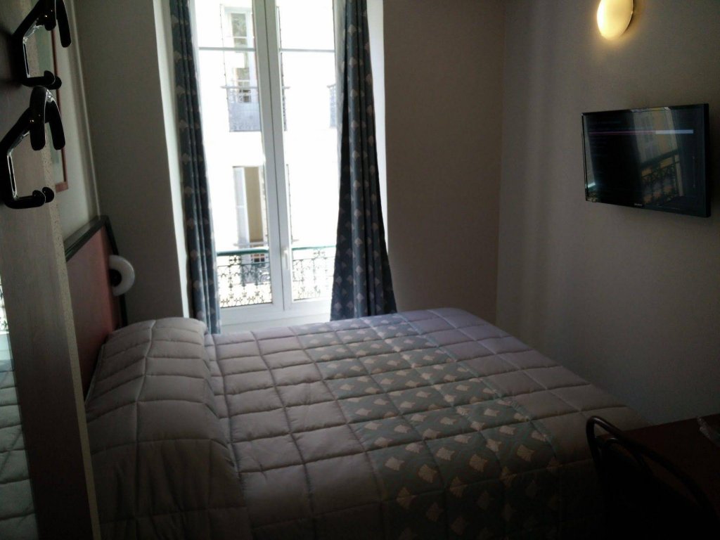 Фото Hotel Bristol